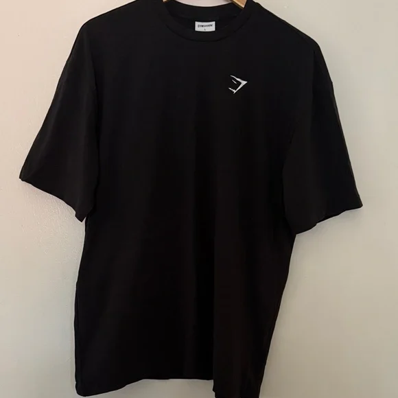 Gymshark Black Short Sleeve Tee - Picture 1 of 7
